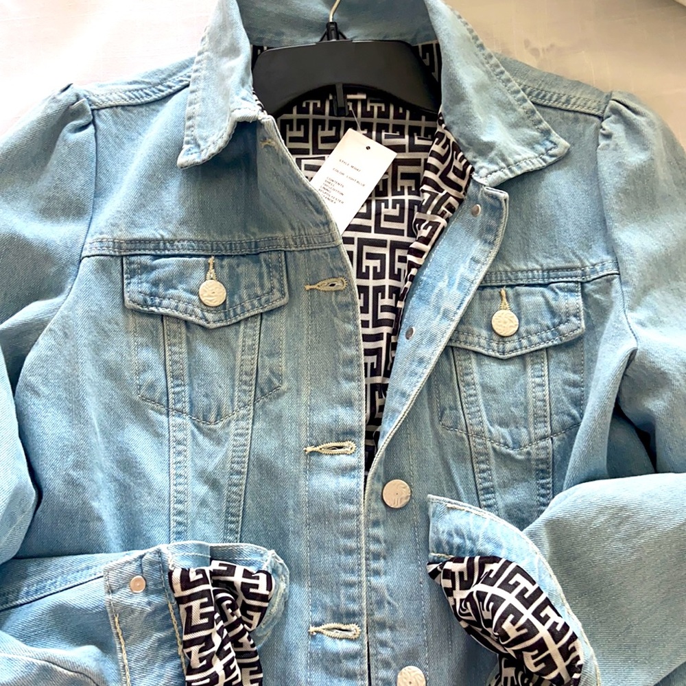 BROKEN HEART DENIM JACKET Brand New Size (S) 100% Cotton